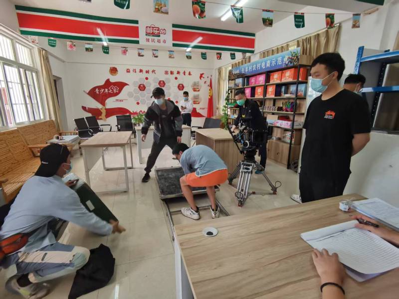 清河区广告片拍摄公司：极简主义践行者，少即是多的视觉哲学